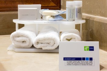 Holiday Inn Express Nuevo Laredo, An Ihg Hotel