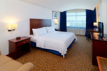 Holiday Inn Express Nuevo Laredo, An Ihg Hotel