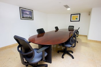Holiday Inn Express Nuevo Laredo, An Ihg Hotel