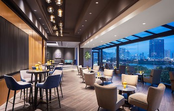 G Hotel Gurney
