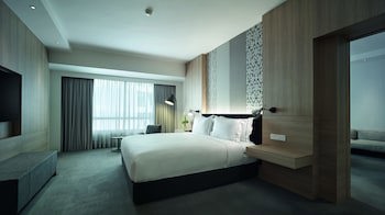 G Hotel Gurney