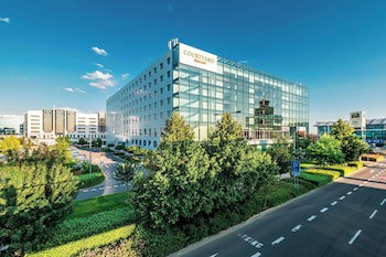 Courtyard By Marriott Prague Airport
