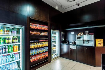 Courtyard By Marriott Prague Airport