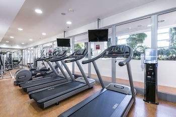 Courtyard By Marriott Prague Airport