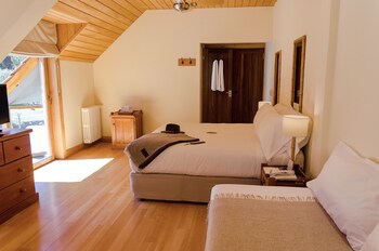 Correntoso Lake & River Hotel