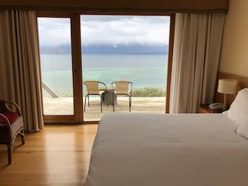 Correntoso Lake & River Hotel