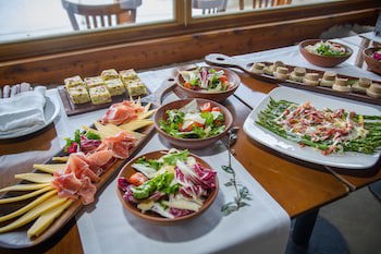 Correntoso Lake & River Hotel
