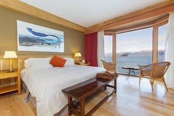 Correntoso Lake & River Hotel