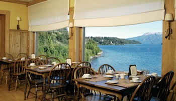 Correntoso Lake & River Hotel