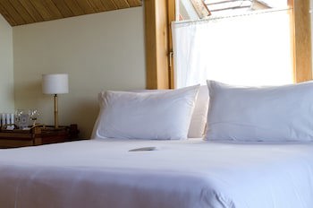 Correntoso Lake & River Hotel