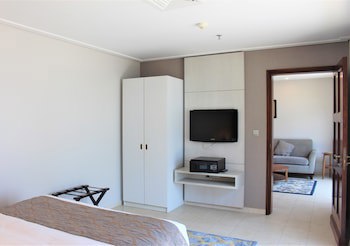 Movenpick Hotel And Residence Al Bidaa