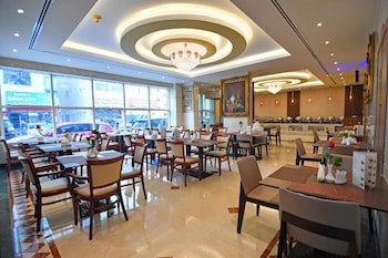 Nejoum Al Emarate Hotel Sharjah galeri fotoğrafı
