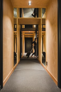 Gilmer Apartment Hotel