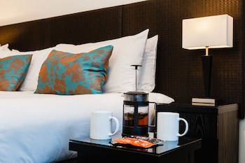 Gilmer Apartment Hotel