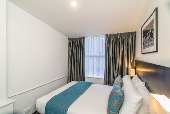 Gilmer Apartment Hotel