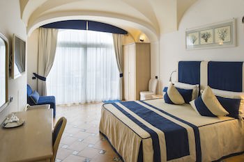 Hotel Bellevue Suite galeri fotoğrafı