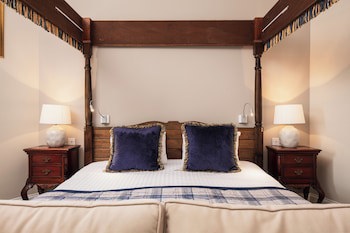 Tulloch Castle Hotel