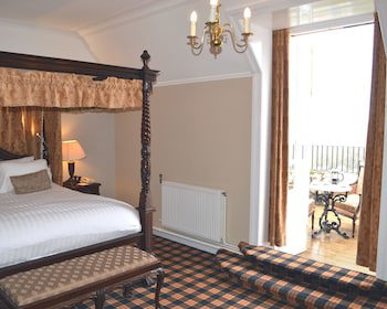 Tulloch Castle Hotel