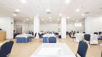 Hotel Isabel De Segura