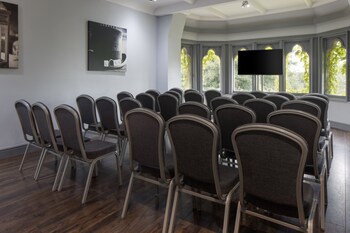 Doubletree By Hilton Hotel Bristol South - Cadbury House