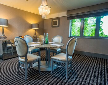 Doubletree By Hilton Hotel Bristol South - Cadbury House
