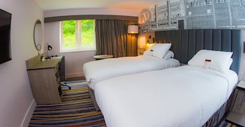 Doubletree By Hilton Hotel Bristol South - Cadbury House