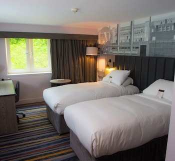 Doubletree By Hilton Hotel Bristol South - Cadbury House