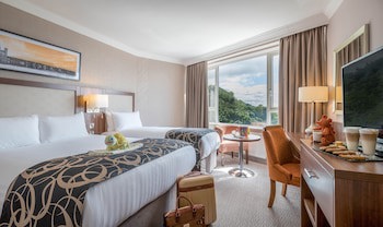 Clayton Whites Hotel