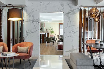Blazer Suites Hotel