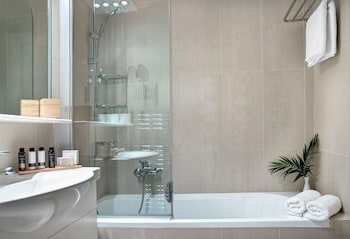 Blazer Suites Hotel