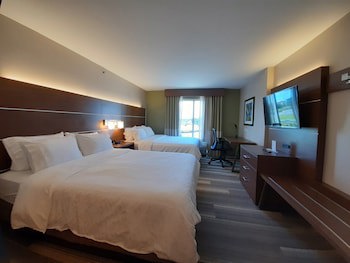 Holiday Inn Express Hotel And Suites Trincity Trinidad Airport