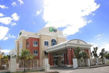 Holiday Inn Express Hotel And Suites Trincity Trinidad Airport