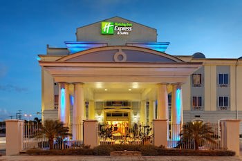 Holiday Inn Express Hotel And Suites Trincity Trinidad Airport