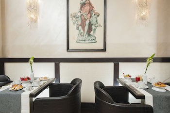 Yes Hotel fotoğrafı