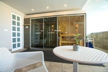 115 The Strand Hotel By Neu Collective