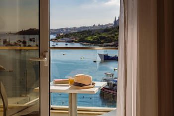 115 The Strand Hotel By Neu Collective
