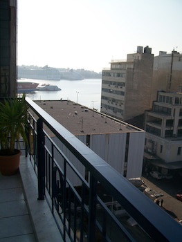 Hotel Triton