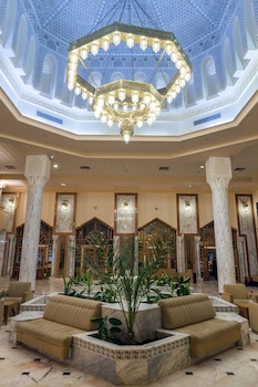El Mouradi Douz