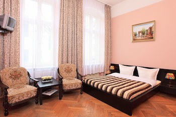 Hotel - Pension Cortina