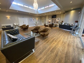 Warbrook House Heritage Hotel