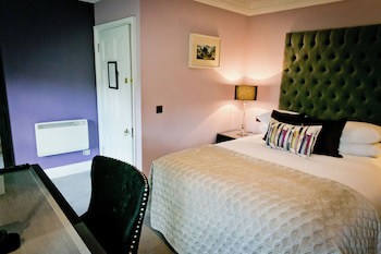 Warbrook House Heritage Hotel
