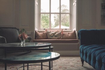 Warbrook House Heritage Hotel