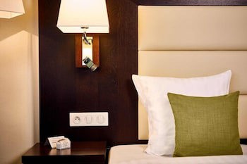 Van Der Valk Hotel Charleroi Airport