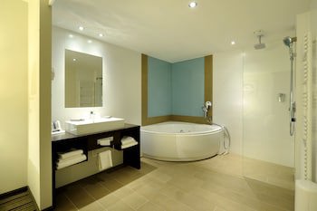 Van Der Valk Hotel Charleroi Airport