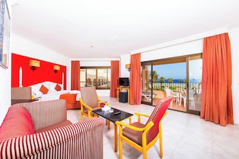 Flamenco Beach And Resort