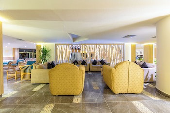 Flamenco Beach And Resort