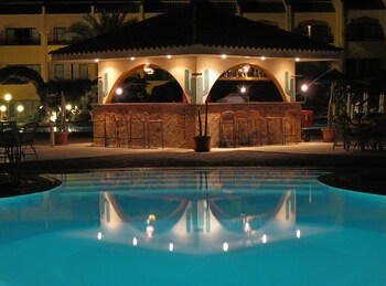 Flamenco Beach And Resort
