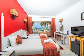Flamenco Beach And Resort
