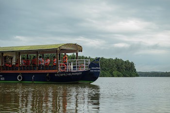 The Raviz Kadavu
