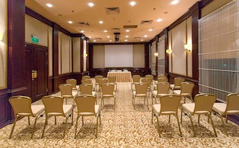 Excelsior Hotel & Spa Baku